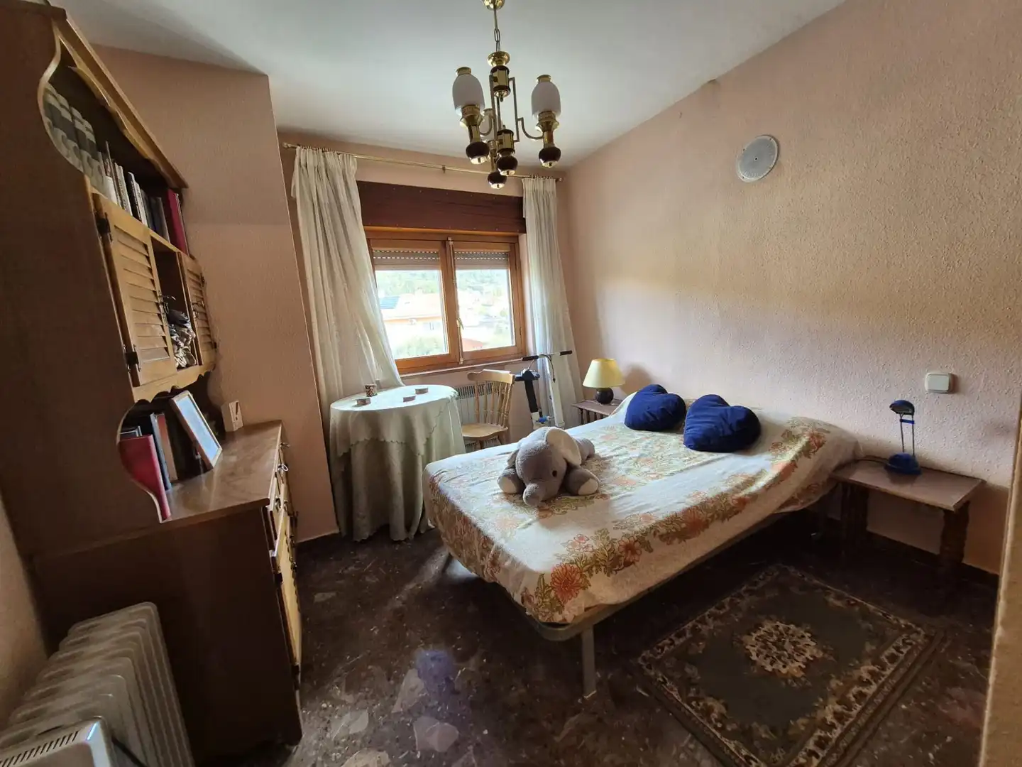 Habitación de Piso en venta en El Barraco  con Calefacción, Terraza y Amueblado