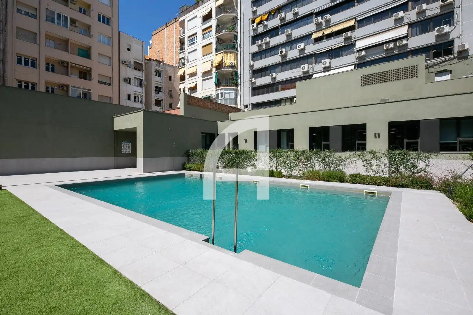 Appartamento con terrazza in vendita a Rocafort, imagen 3