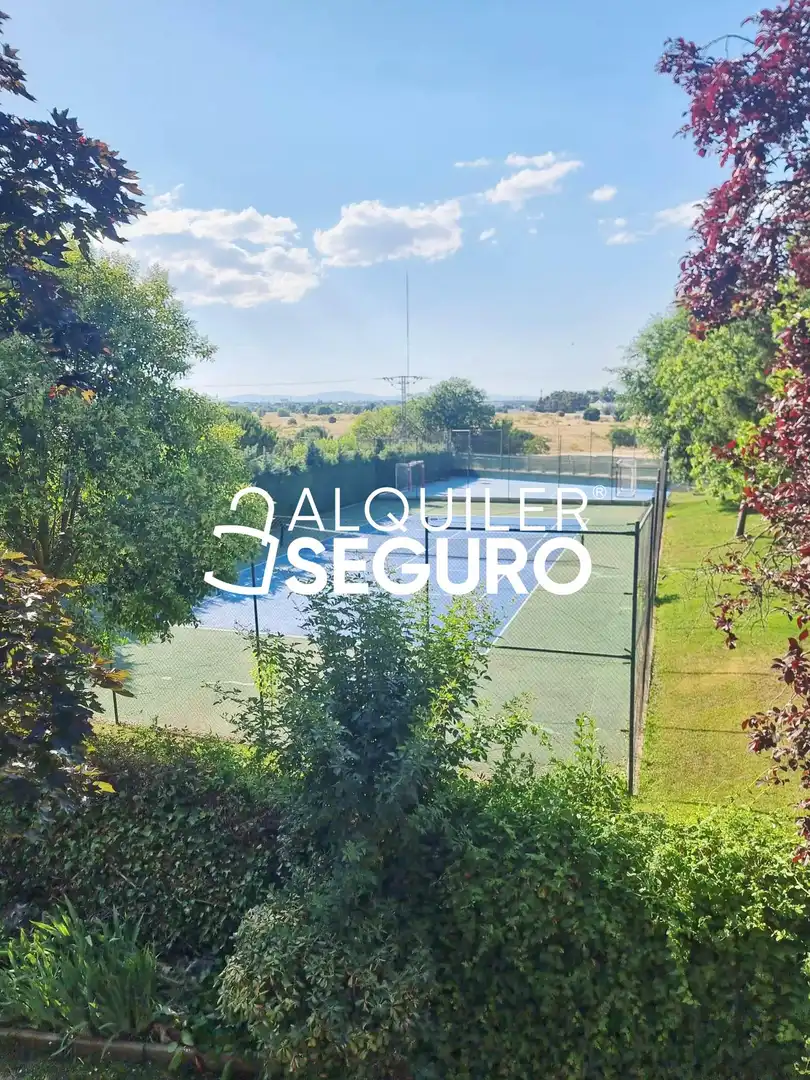 Jardín de Casa o chalet de alquiler en Pozuelo de Alarcón con Aire acondicionado, Calefacción y Terraza