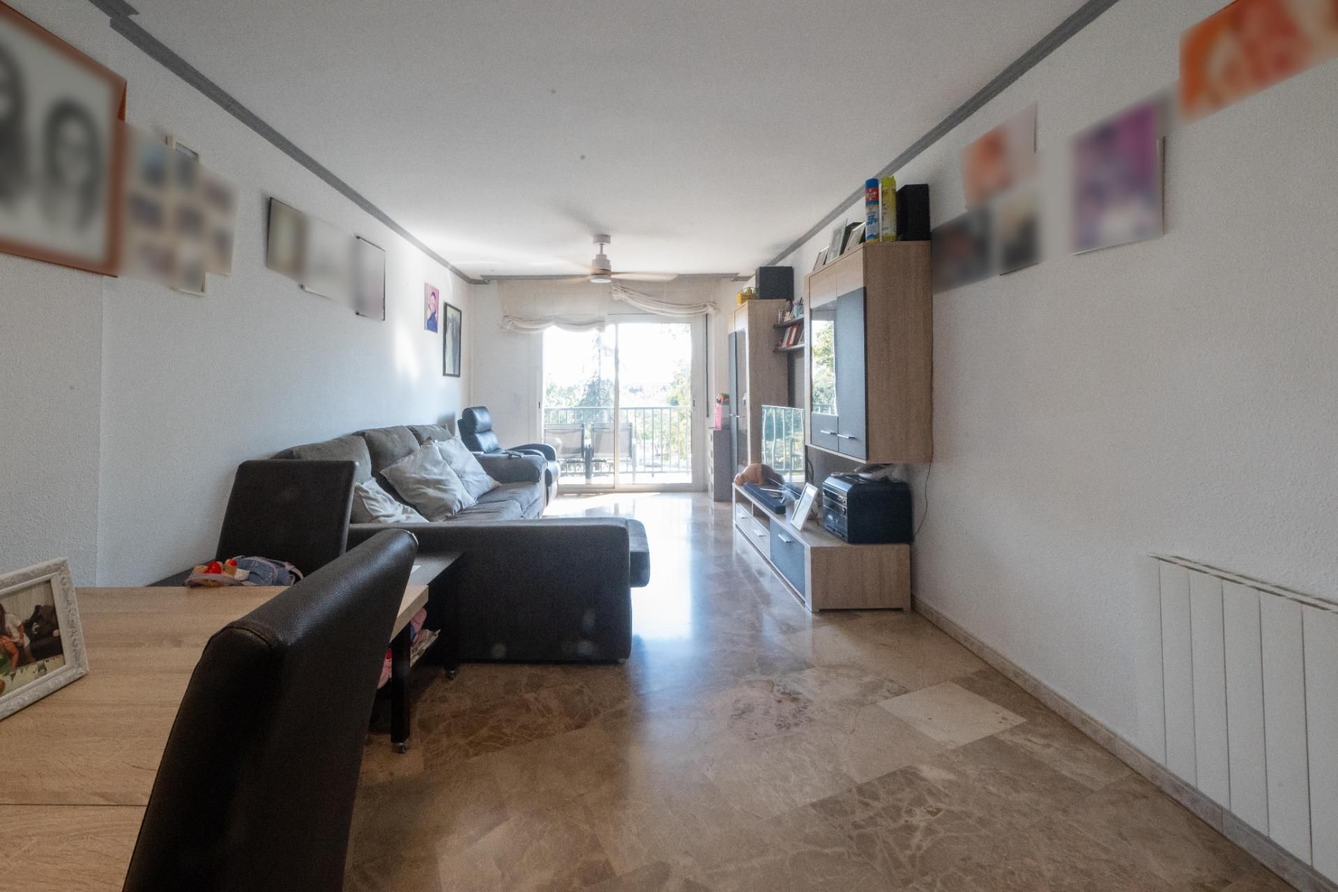 Sala d'estar de Pis en venda en Mataró amb Calefacció i Balcó