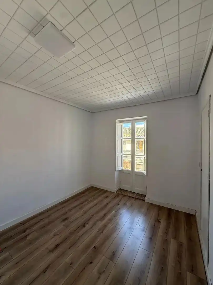 Habitación de Piso en venta en Alcàsser con Terraza y Balcón