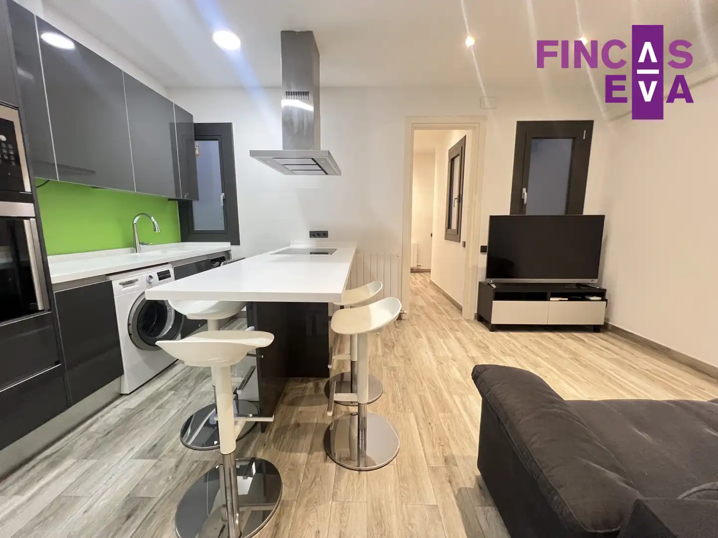 Cocina de Piso en venta en Barcelona con Calefacción, Parquet y Balcón