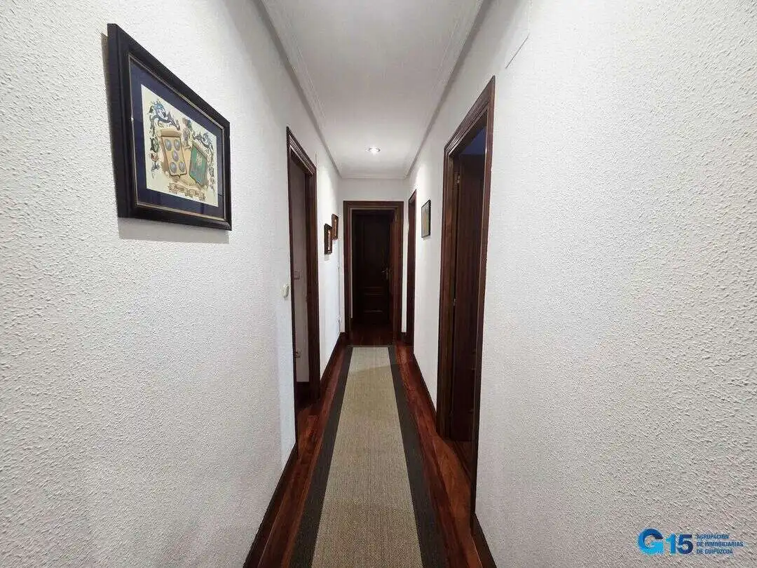 Piso en venta en Errenteria con Calefacción, Terraza y Amueblado