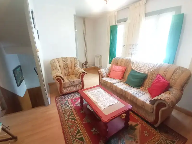 Sala de estar de Casa o chalet en venta en Pravia con Calefacción, Trastero y Amueblado