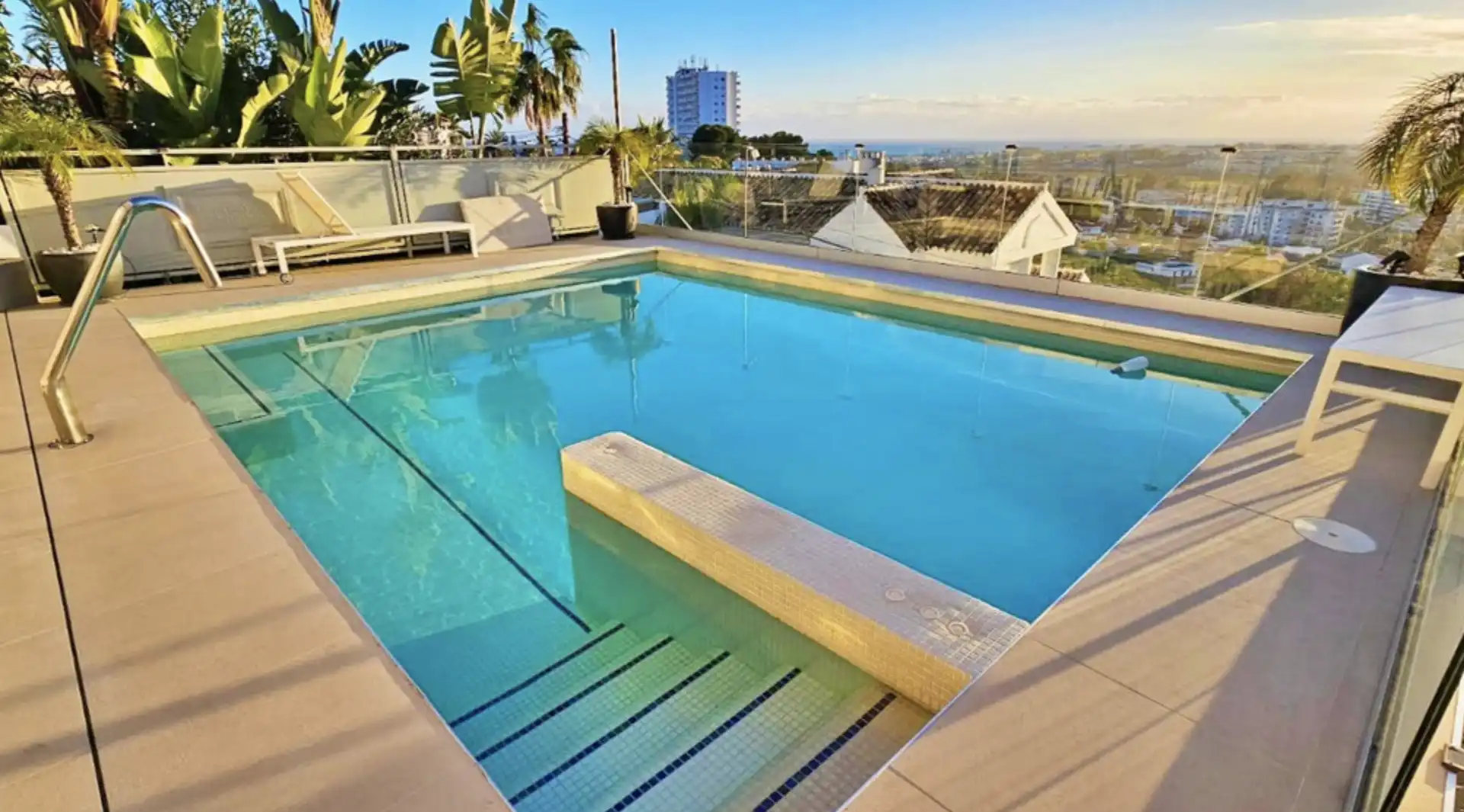 Villa mit Terrasse zum Verkauf in Nueva Andalucía, imagen 24