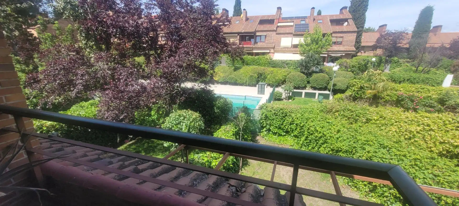 Jardí de Casa adosada de lloguer en Majadahonda amb Calefacció, Jardí privat i Parquet