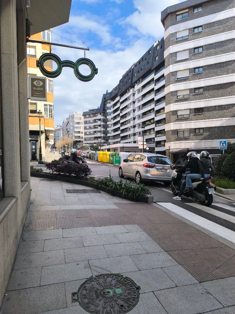 Commercial properties for rent in Rúa Zamora, 51, O Castro