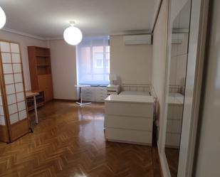 Bedroom of Study to rent in  Madrid Capital  with Air Conditioner