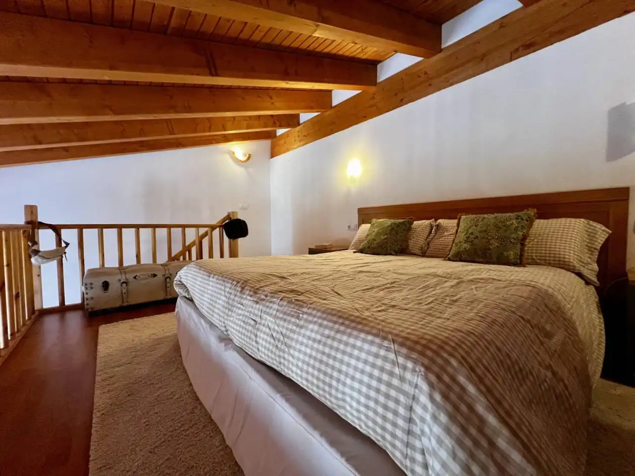 Habitación de Apartamento de alquiler en Alp con Calefacción, Terraza y Amueblado