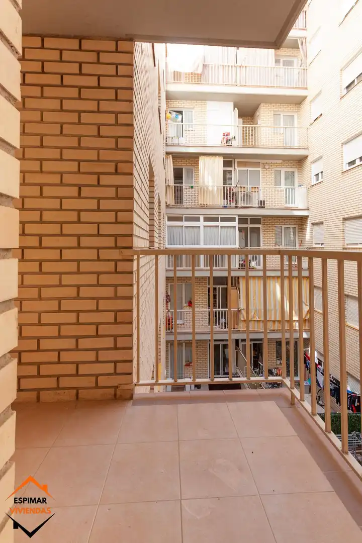 Terrassa de Pis en venda en Zaragoza amb Terrassa, Traster i Balcó