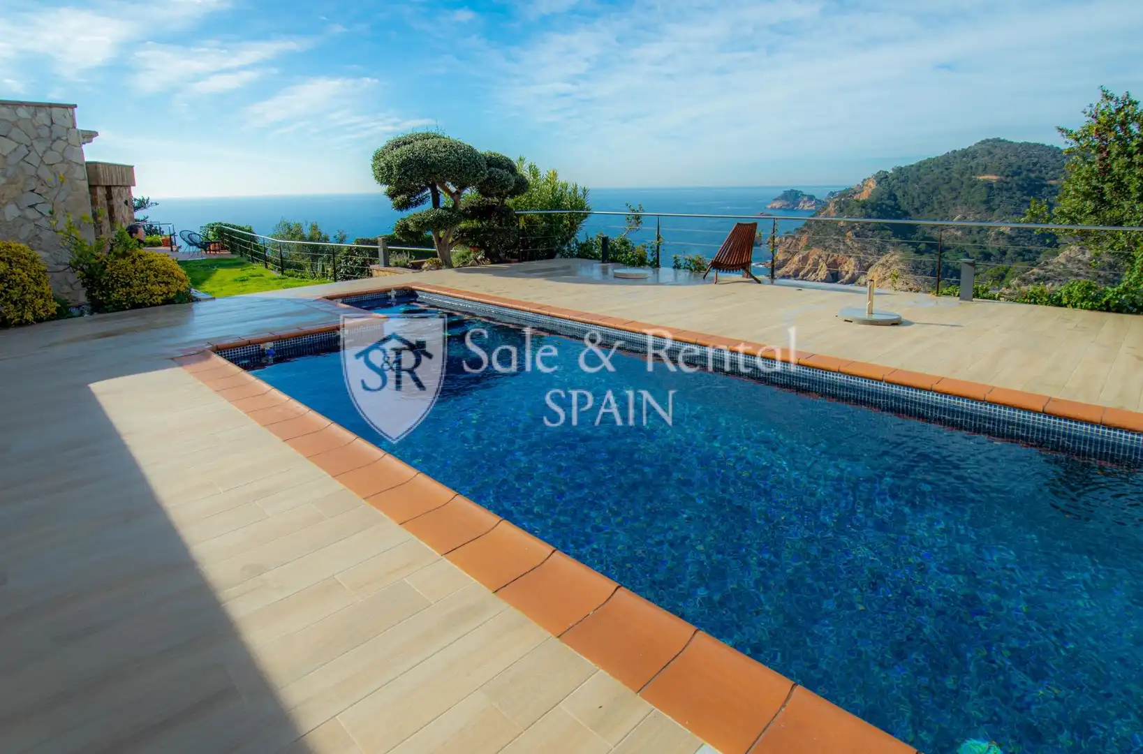 Swimming pool of Houses for sale in Tossa de Mar  with Air Conditioner, Heating and Private garden