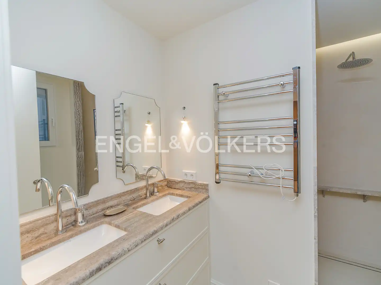 Bathroom of Flat for sale in Alicante / Alacant  with Air Conditioner, Heating and Balcony