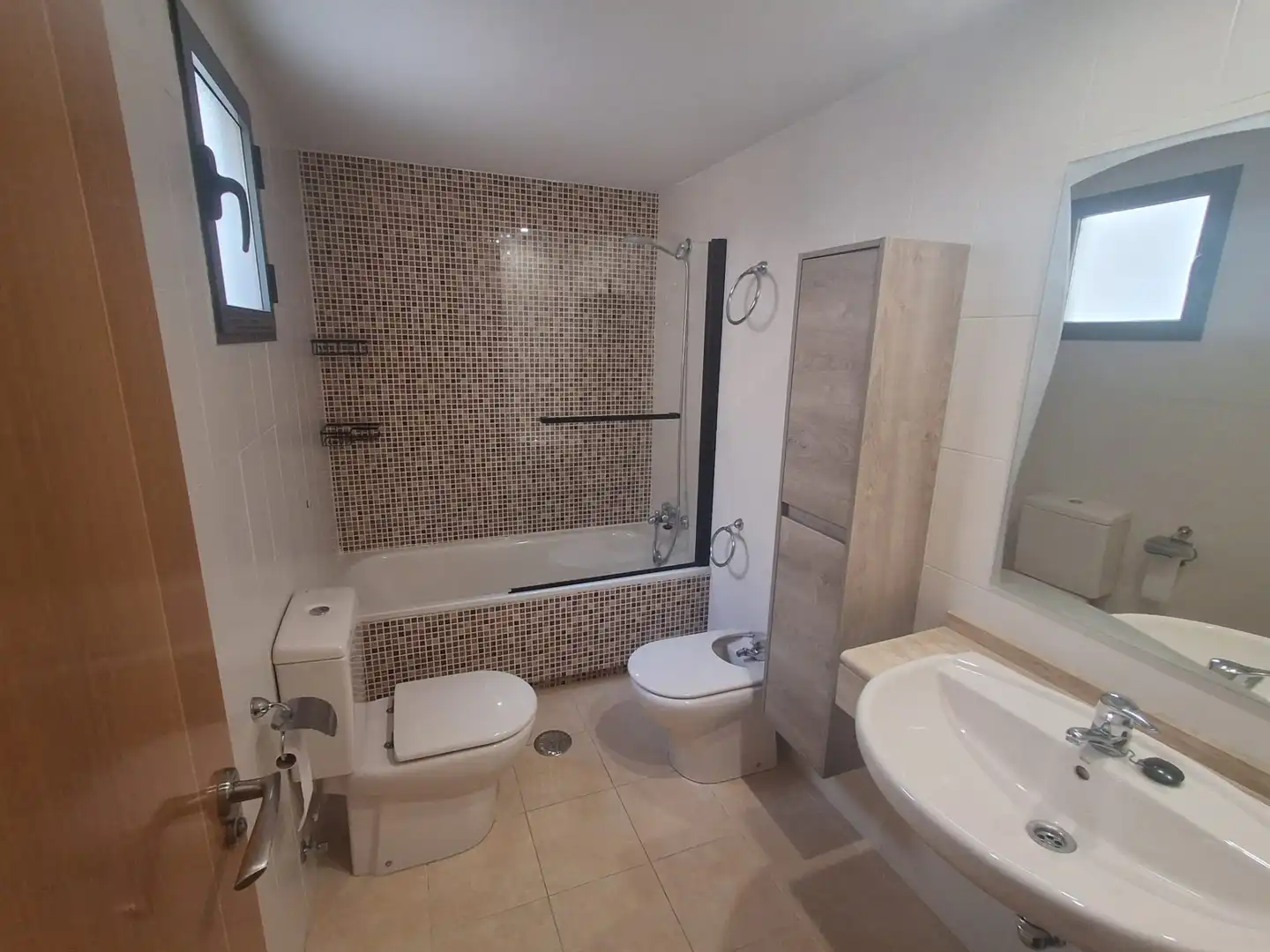 Bathroom of Flat for rent in Alicante / Alacant  with Air Conditioner, Heating and Terrace