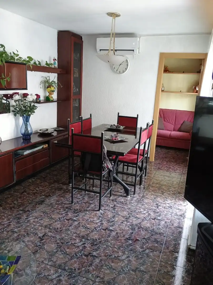 Esszimmer von Wohnung zum Verkauf in Vilanova i la Geltrú mit Klimaanlage, Terrasse und Möbliert