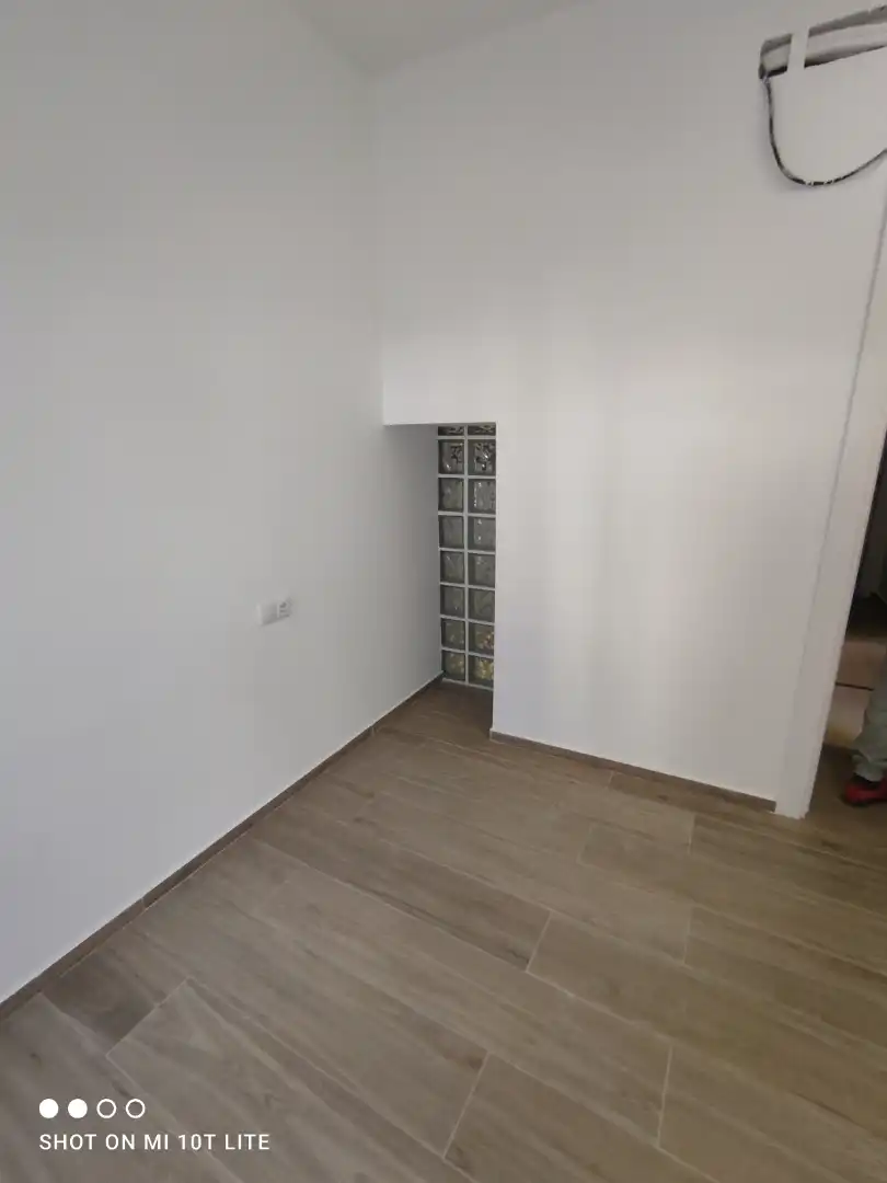 Einfamilien-Reihenhaus zum Verkauf in Elche / Elx mit Terrasse und Balkon