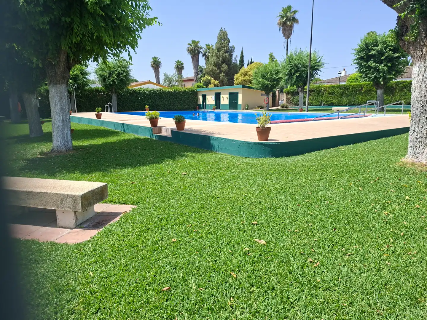 Swimming pool of Houses for sale in Espartinas  with Air Conditioner, Heating and Private garden