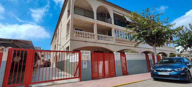 Piso en Venta en Carrer de Navarra en Playa Morro de Gos