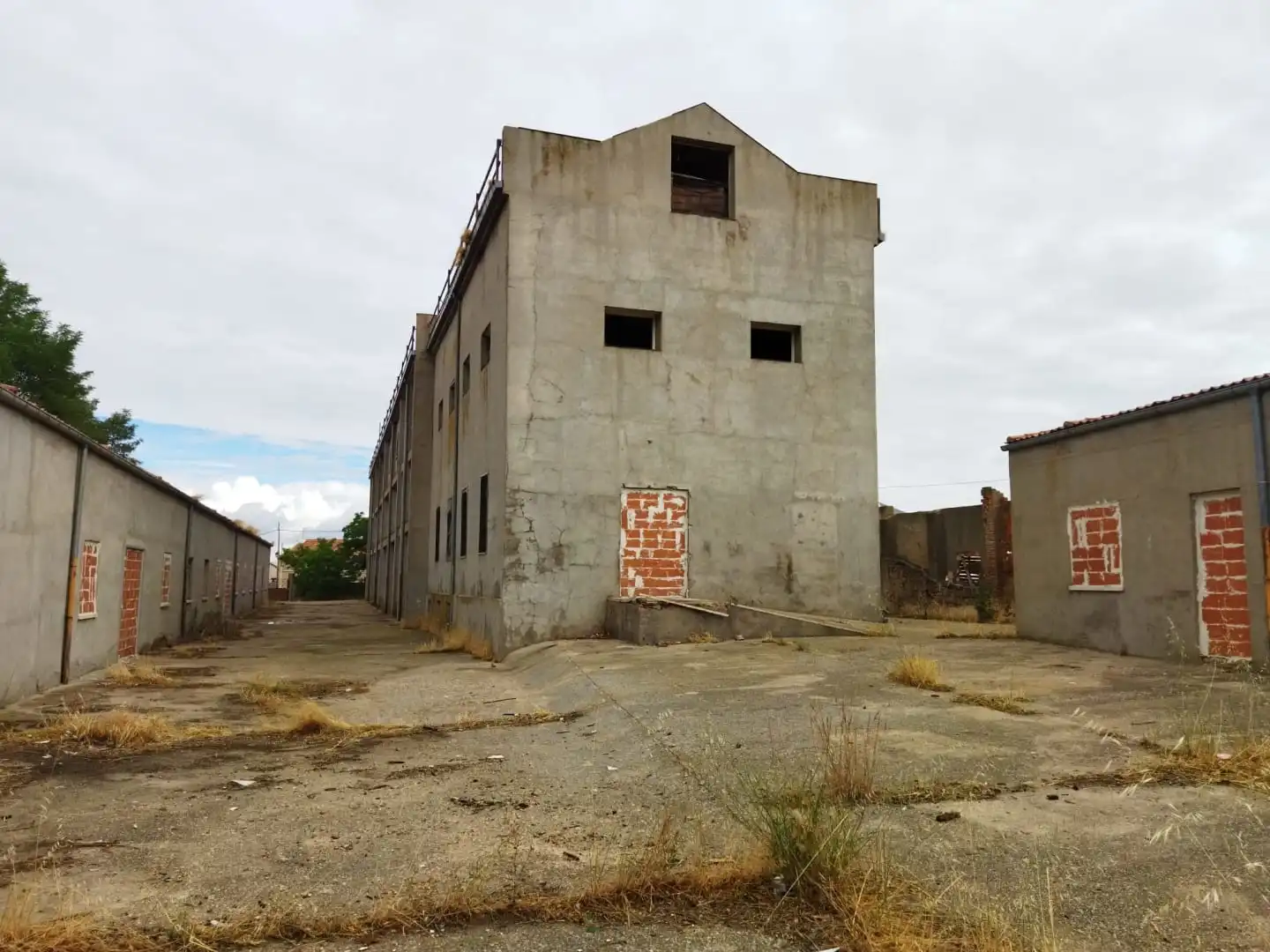 Nau industrial de lloguer a C/ Cabañas, Cantimpalos