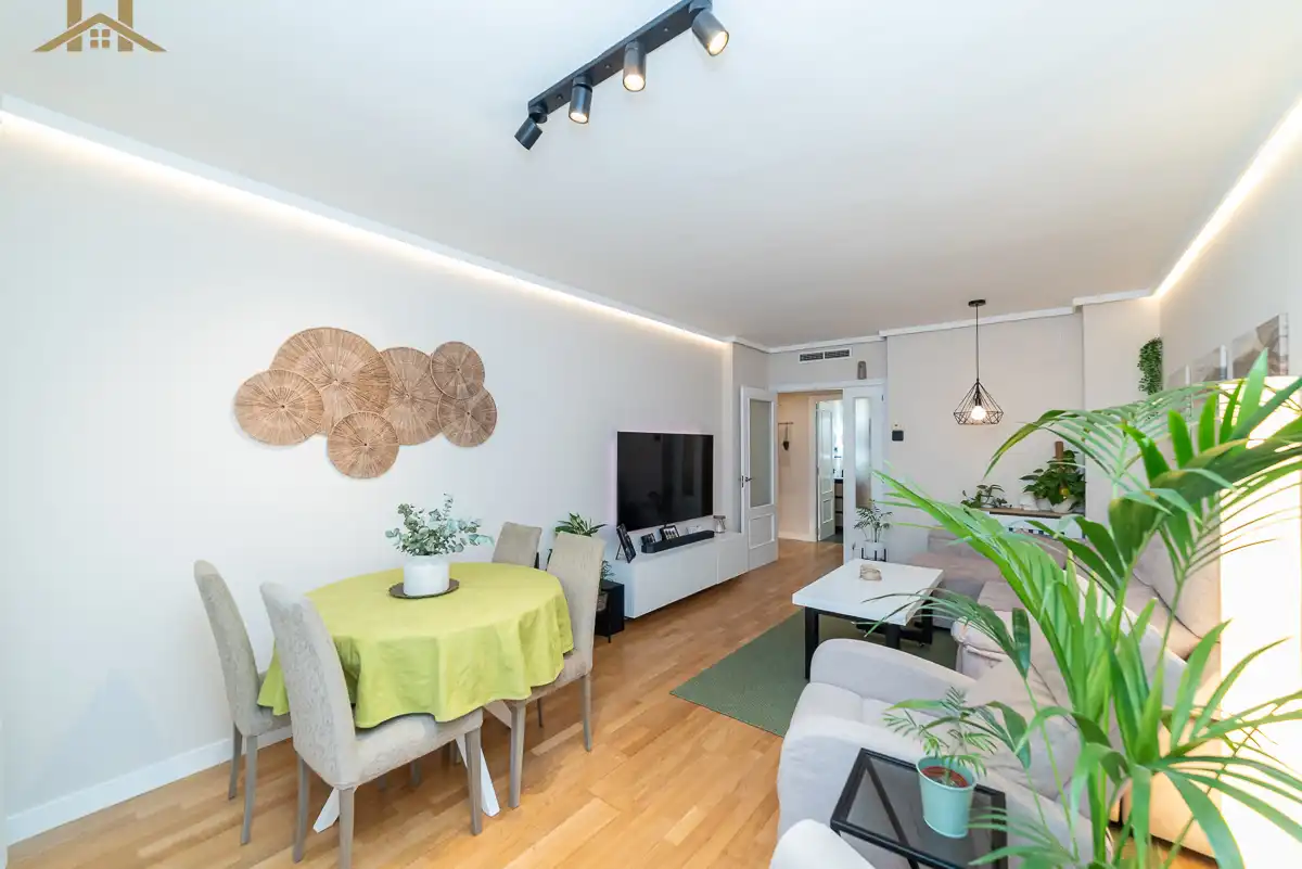 Sala de estar de Ático en venta en Alcorcón con Aire acondicionado, Calefacción y Terraza