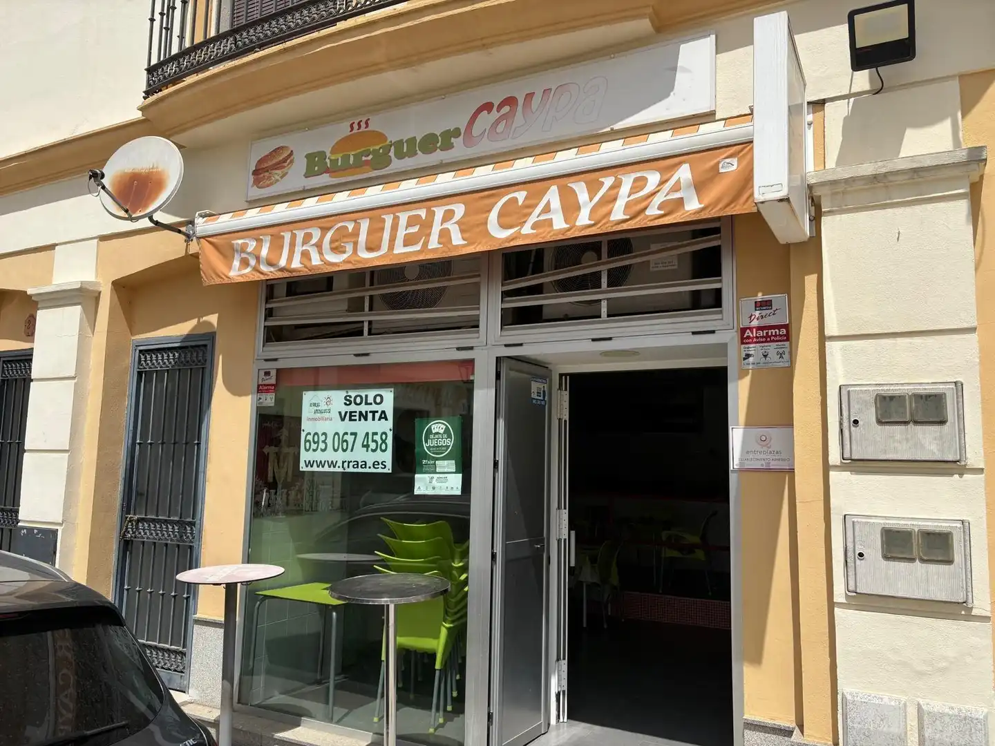 Local comercial en venda a Plaza de 15 de Agosto