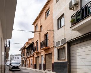 Exterior view of Single-family semi-detached for sale in  Granada Capital  with Terrace and Balcony