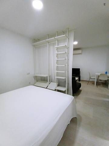 Estudio en Alquiler en Universidad - Malasaña