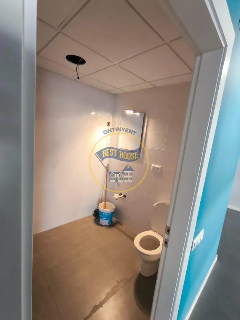 Baño de Local de alquiler en Ontinyent