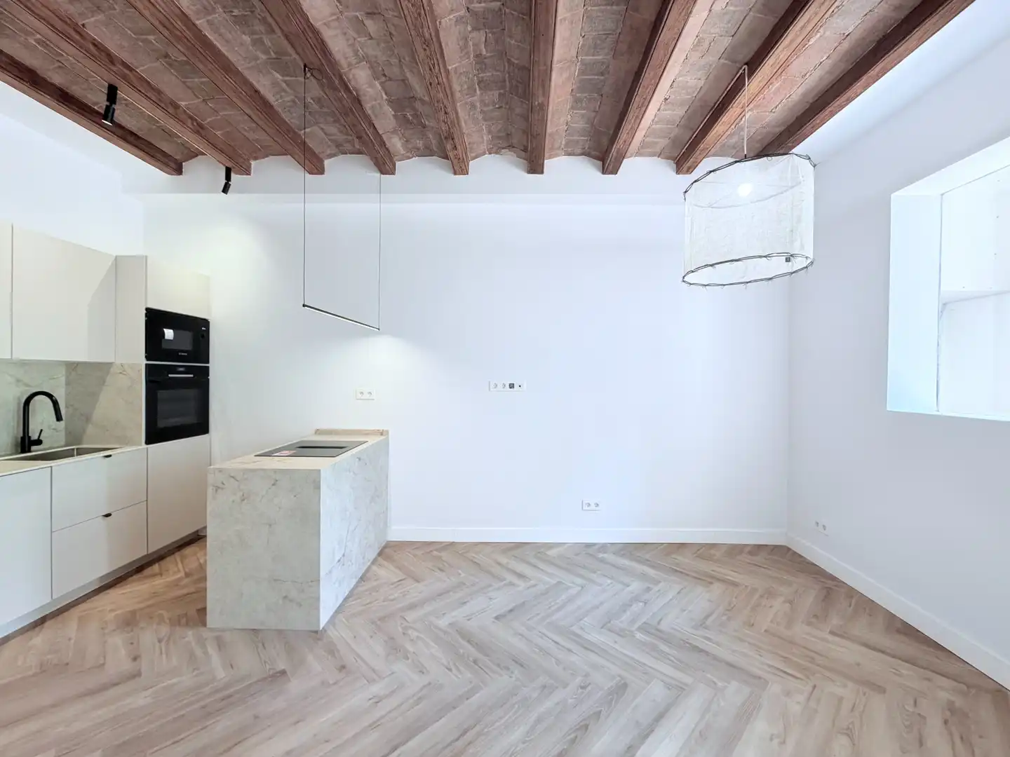Kitchen of Flat for sale in Barcelona  with Air Conditioner, Heating and Parquet flooring
