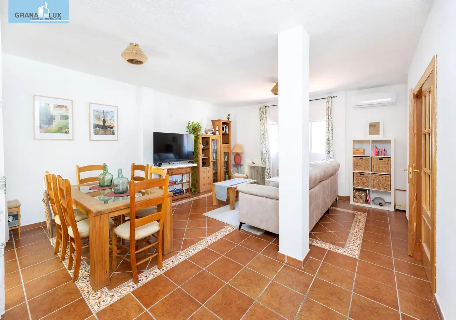 Terraced house with pool for sale in Calle de José Riquelme, imagen 6