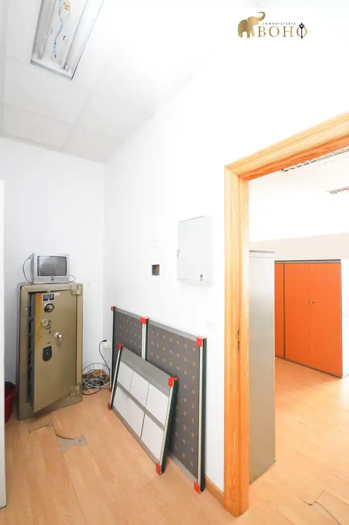 Commercial properties for sale in Rioja  with Air Conditioner