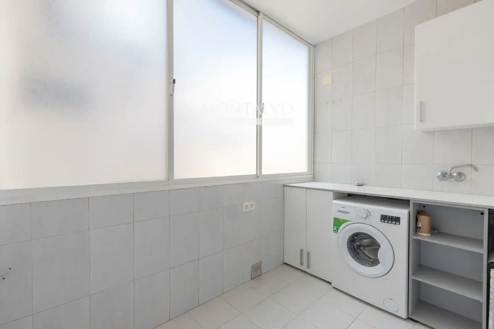 Baño de Ático en venta en Atarfe con Aire acondicionado, Calefacción y Terraza