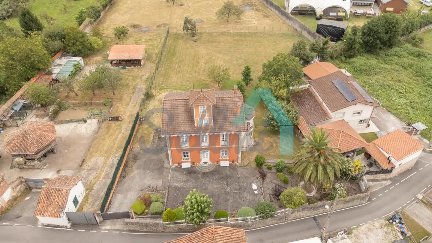 Vista exterior de Casa o chalet en venta en Ribera de Arriba con Jardín privado, Terraza y Balcón
