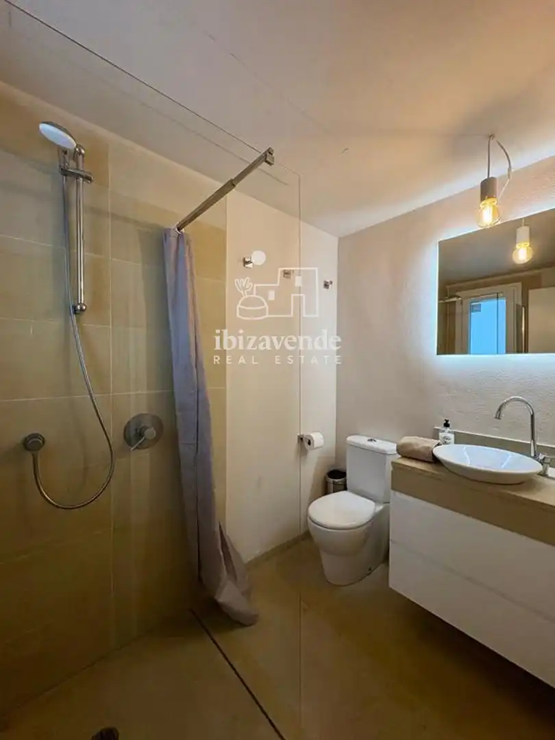 Casa adosada en venta en Mont Blanc, Santa Eulària