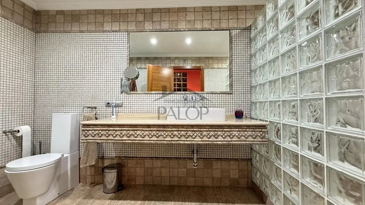 Baño de Casa adosada en venta en Carcaixent con Aire acondicionado, Calefacción y Terraza