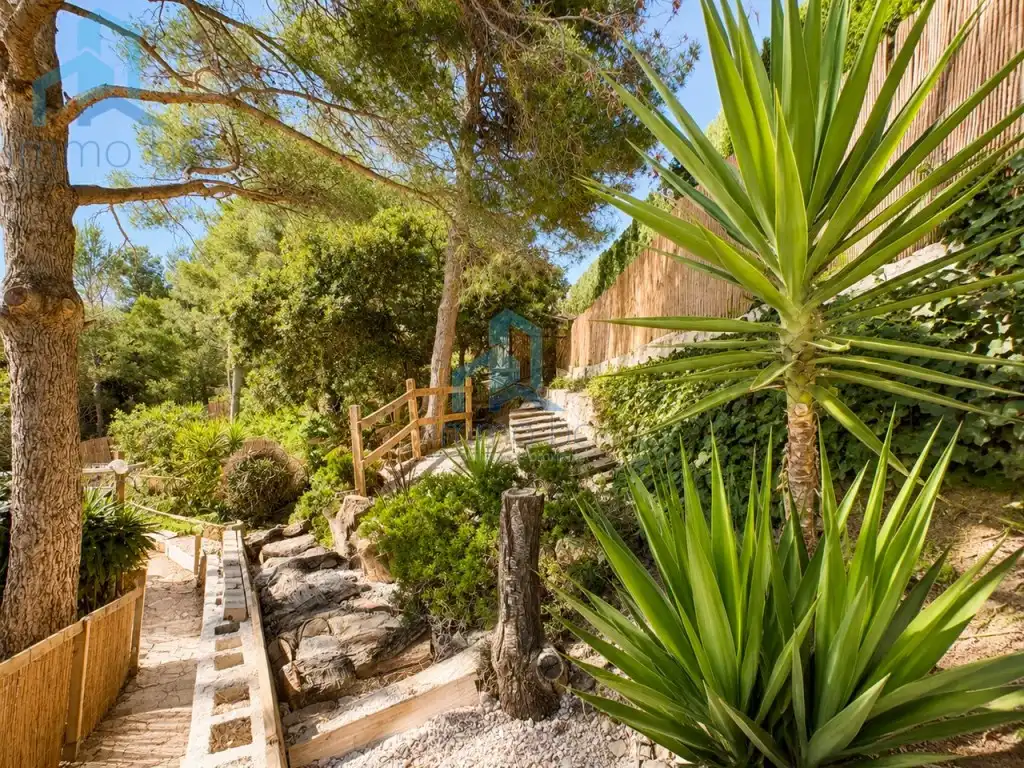 Jardí de Casa o xalet en venda en Almoster