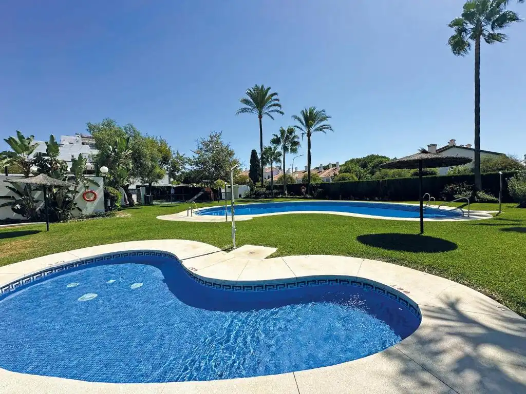 Garden of Detached homes for sale in Marbella  with Air Conditioner, Heating and Private garden
