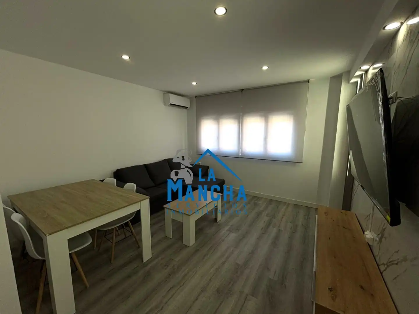 Living room of Flat for sale in Albacete  with Air Conditioner, Heating and Furnished