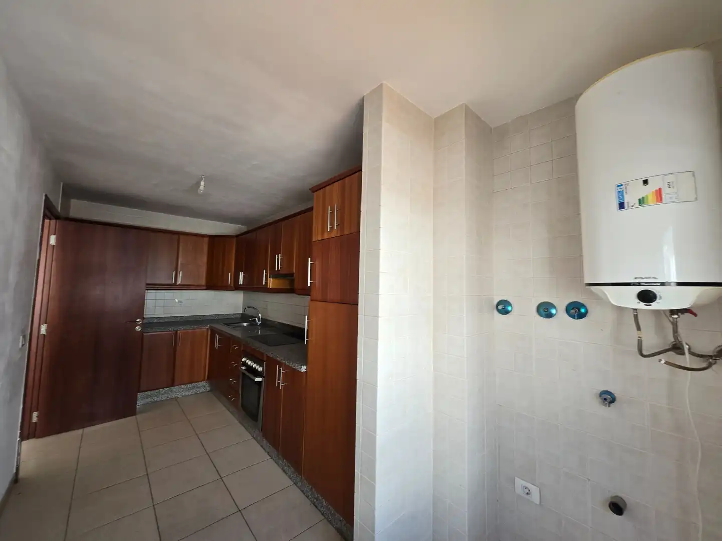 Cocina de Piso en venta en San Miguel de Abona con Trastero, Horno y Balcón