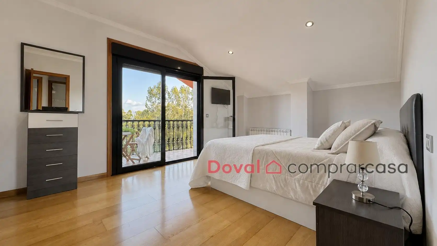 Dormitori de Casa o xalet en venda en Salceda de Caselas amb Calefacció, Jardí privat i Terrassa