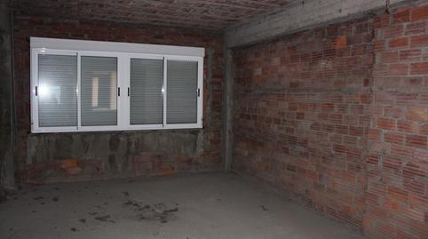 Photo 5 of Building for sale in Cacabelos, León