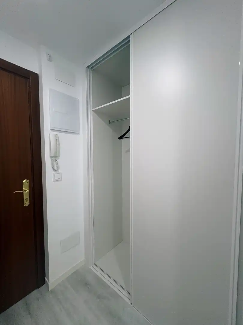 Study for rent in Calle Isla de la Toja, 14, Parque de la Coruña - Las Suertes