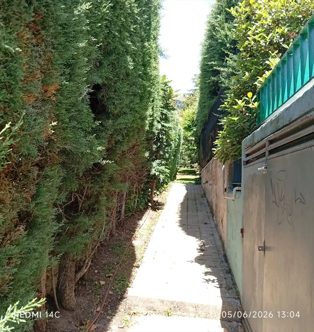 Vista exterior de Pis en venda en San Lorenzo de El Escorial amb Calefacció, Traster i Piscina comunitària