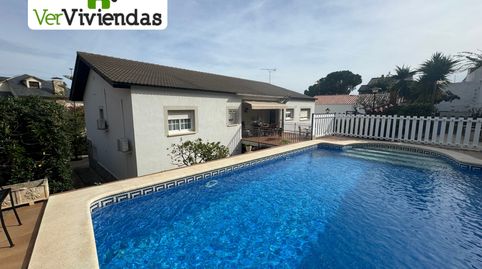Preciosa casa con piscina