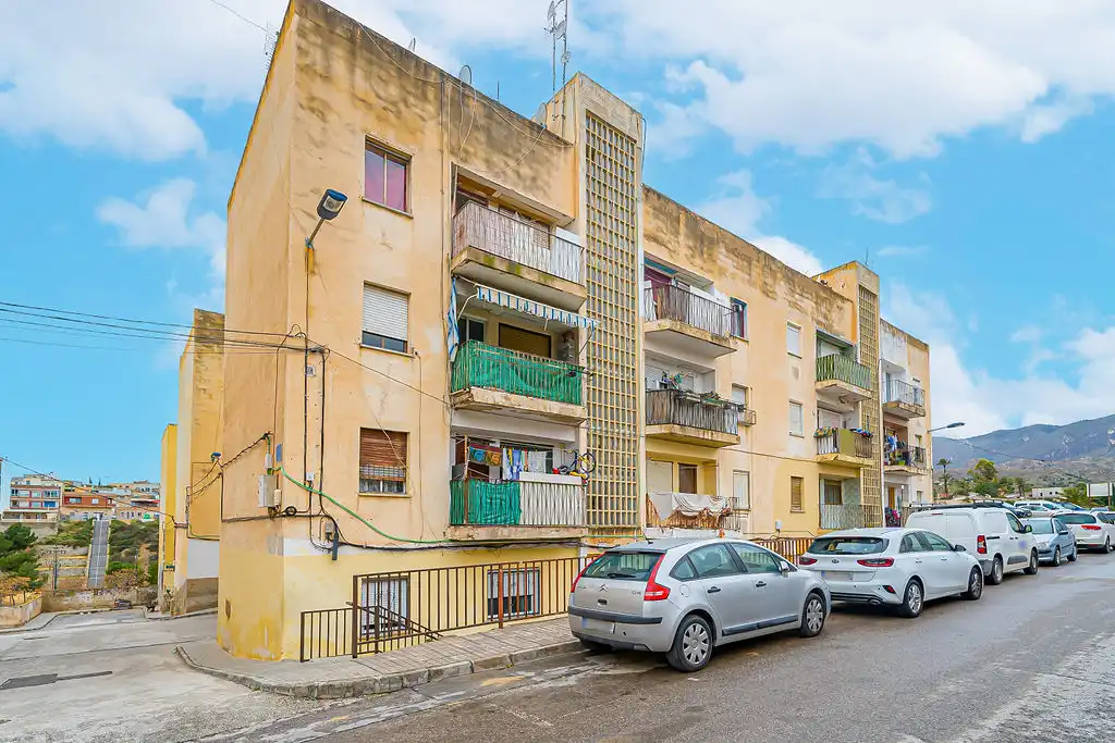 Vista exterior de Piso en venta en Crevillent
