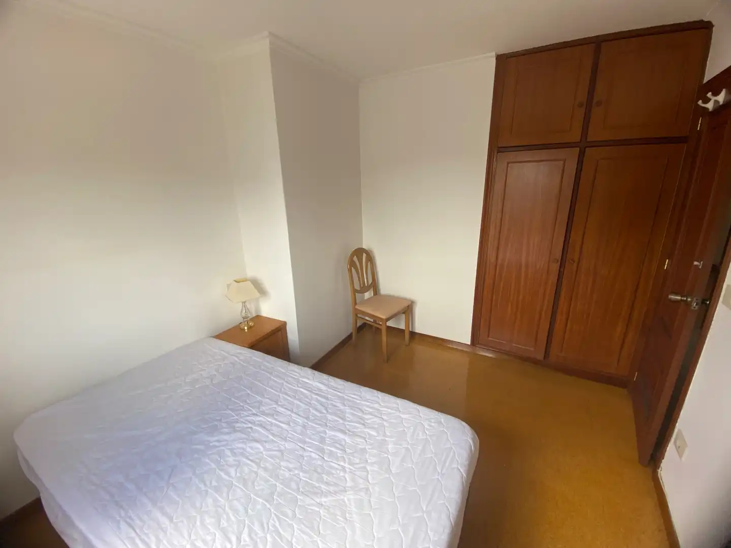 Habitación de Casa adosada en venta en Vigo  con Parquet