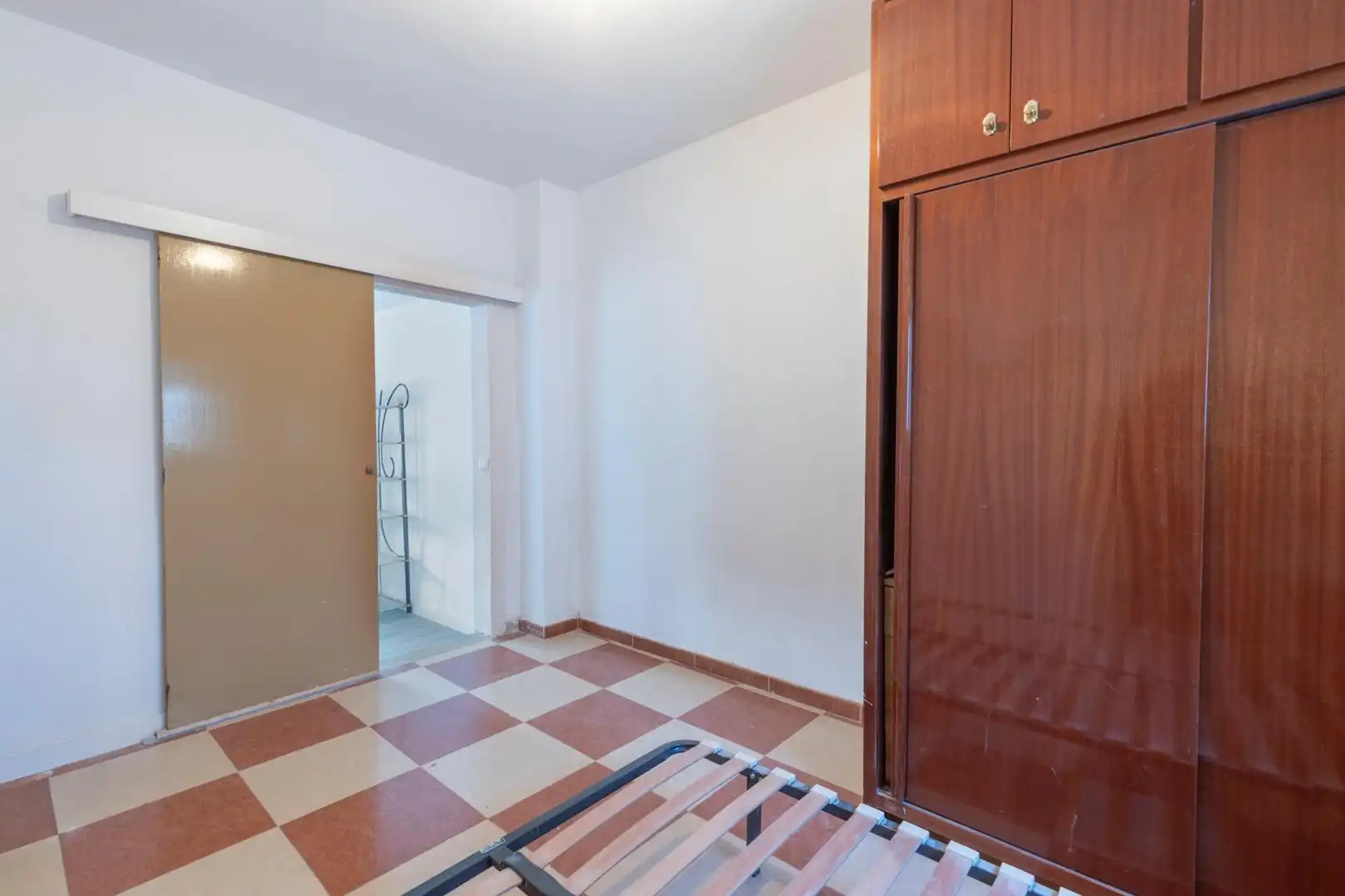 Habitación de Planta baja en venta en Moclín con Terraza, Amueblado y Balcón