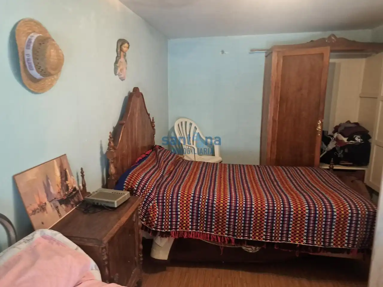 Dormitori de Casa o xalet en venda en Gradefes amb Calefacció, Jardí privat i Traster