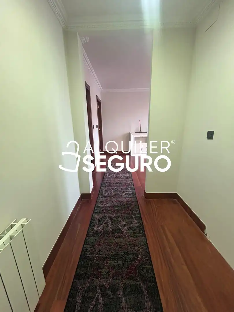 Pis de lloguer en Bilbao  amb Calefacció, Terrassa i Moblat