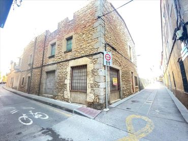 Terreny residencial en venda a Calle Caritat