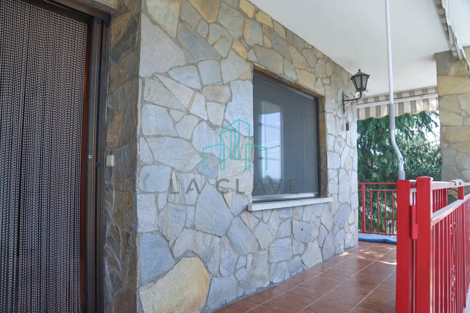Vista exterior de Casa o chalet en venta en Lliçà d'Amunt con Aire acondicionado, Calefacción y Jardín privado
